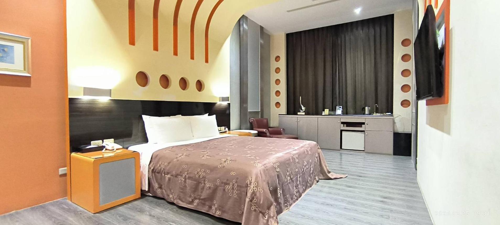 Shantis Motel Chiayi Eksteriør bilde