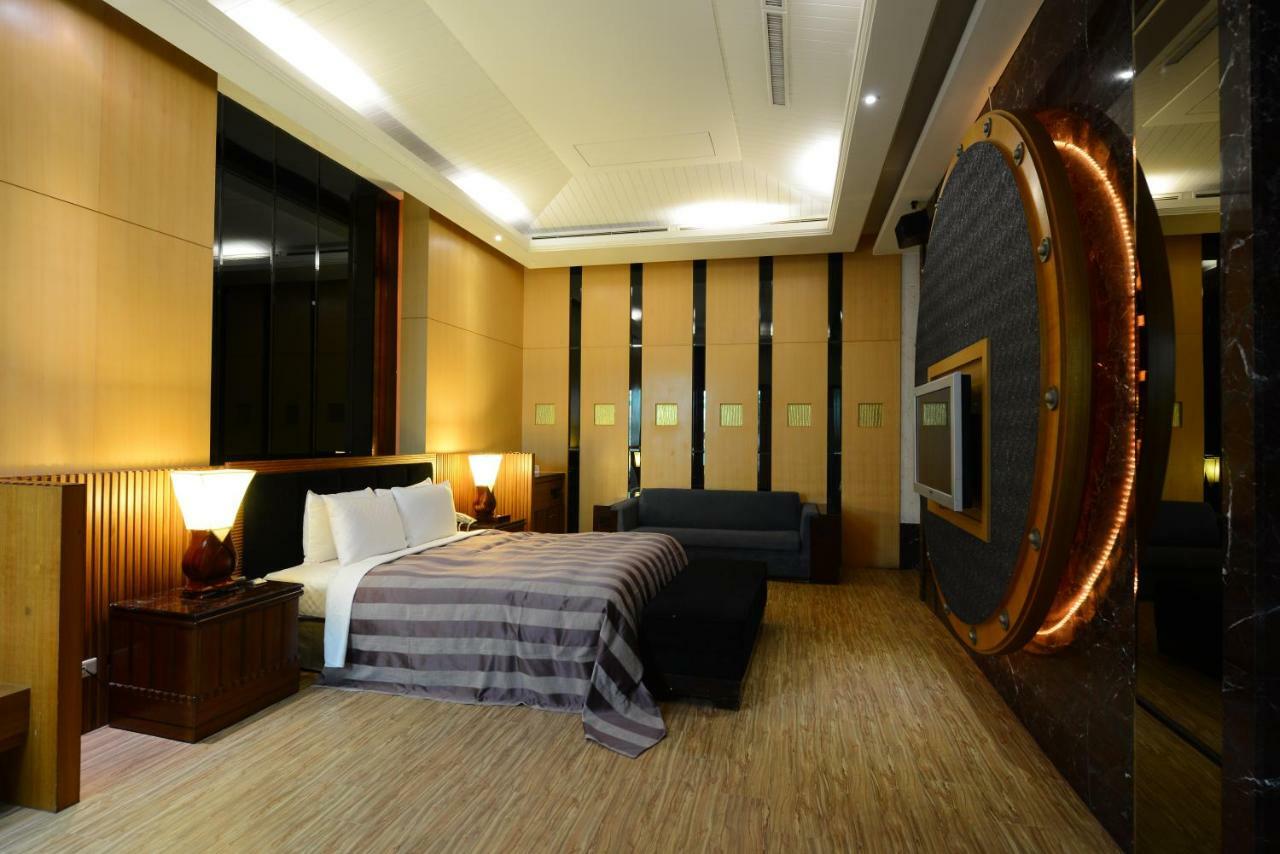 Shantis Motel Chiayi Eksteriør bilde